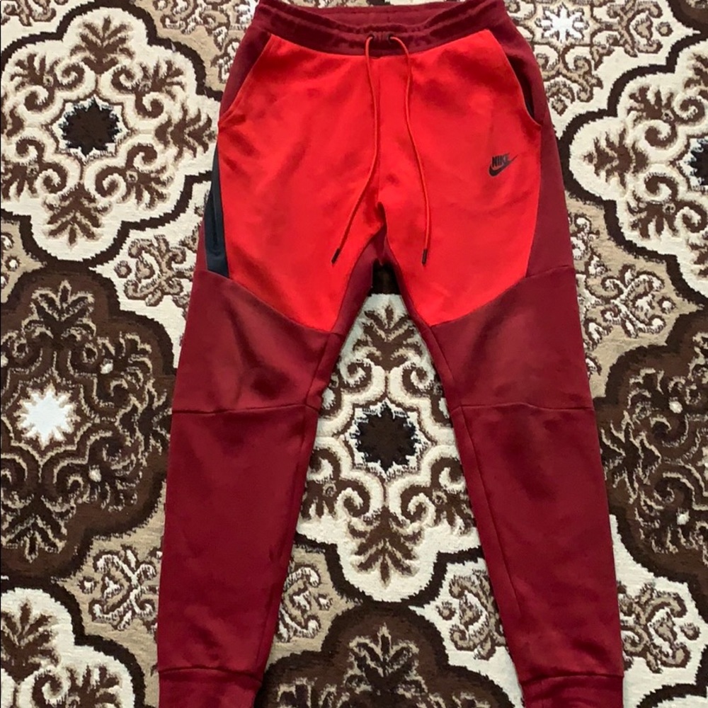 Red nike tech fleece pants